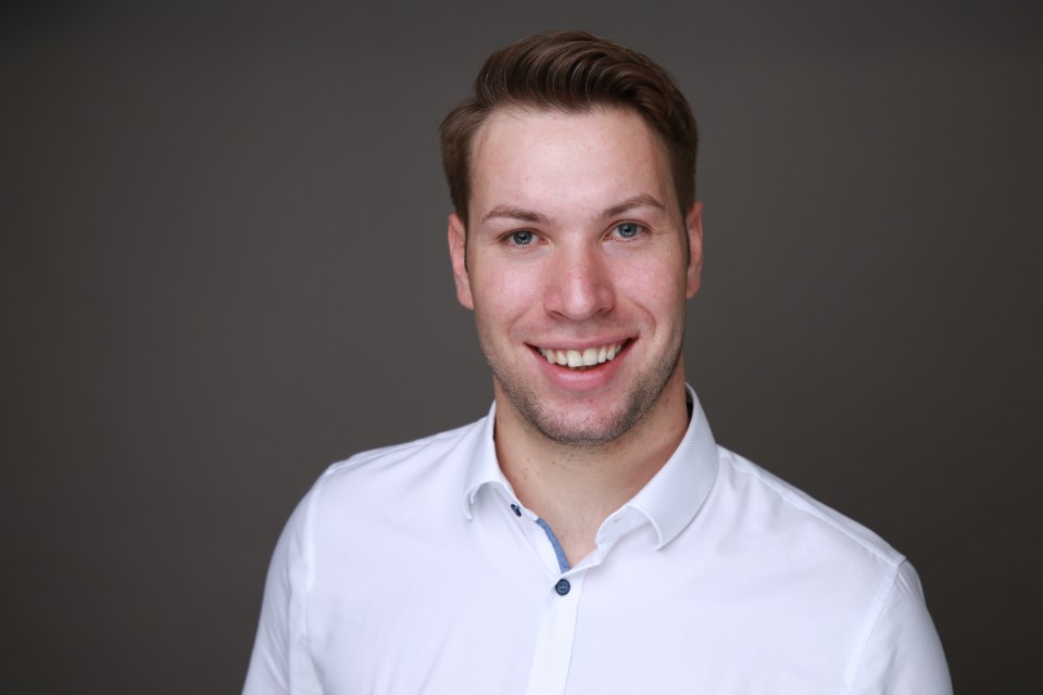 Portrait von Jonas George